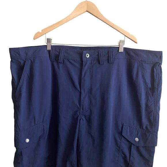 Duluth Trading Mens Size 48 Navy Nylon Cargo Shorts Back Side Elastic Waist - Picture 2 of 8